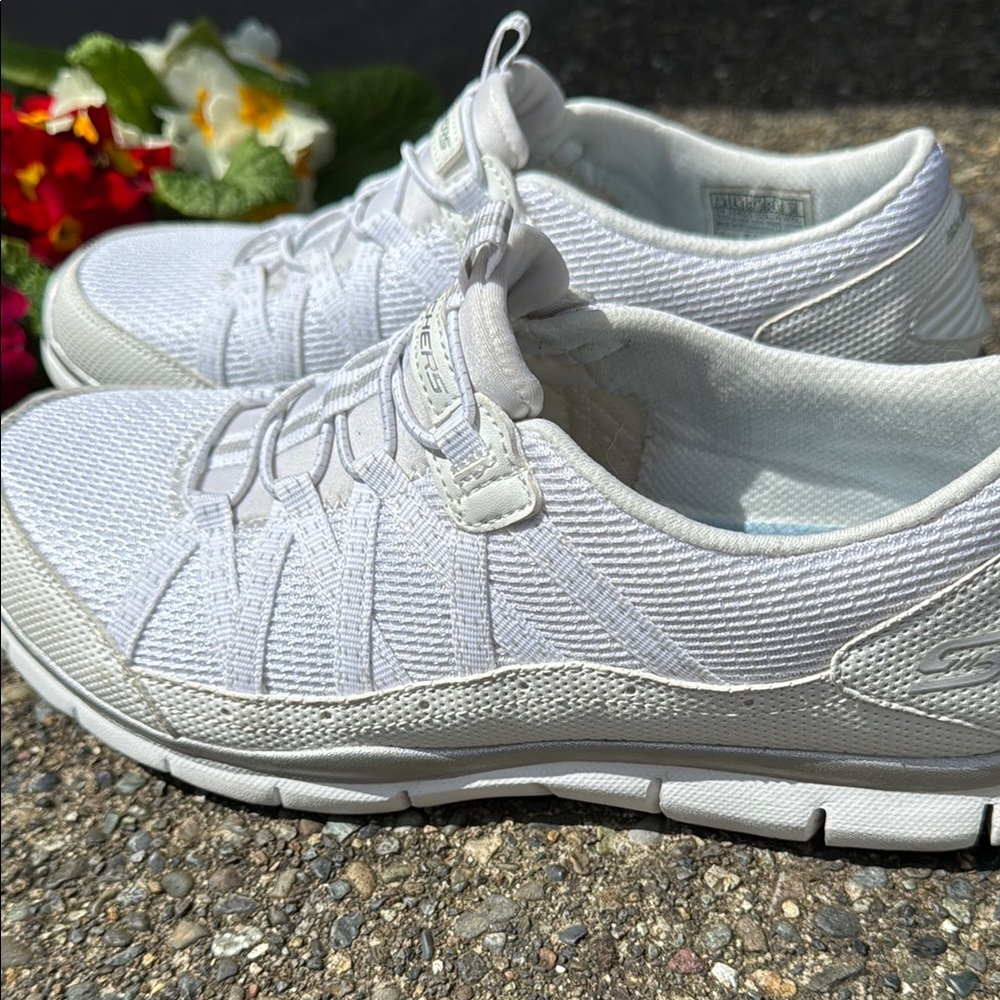 Sketchers White Athletic Sneakers - Picture 5 of 6